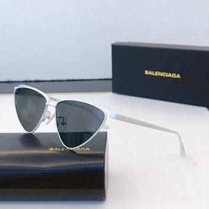 Balenciaga Sunglasses 572